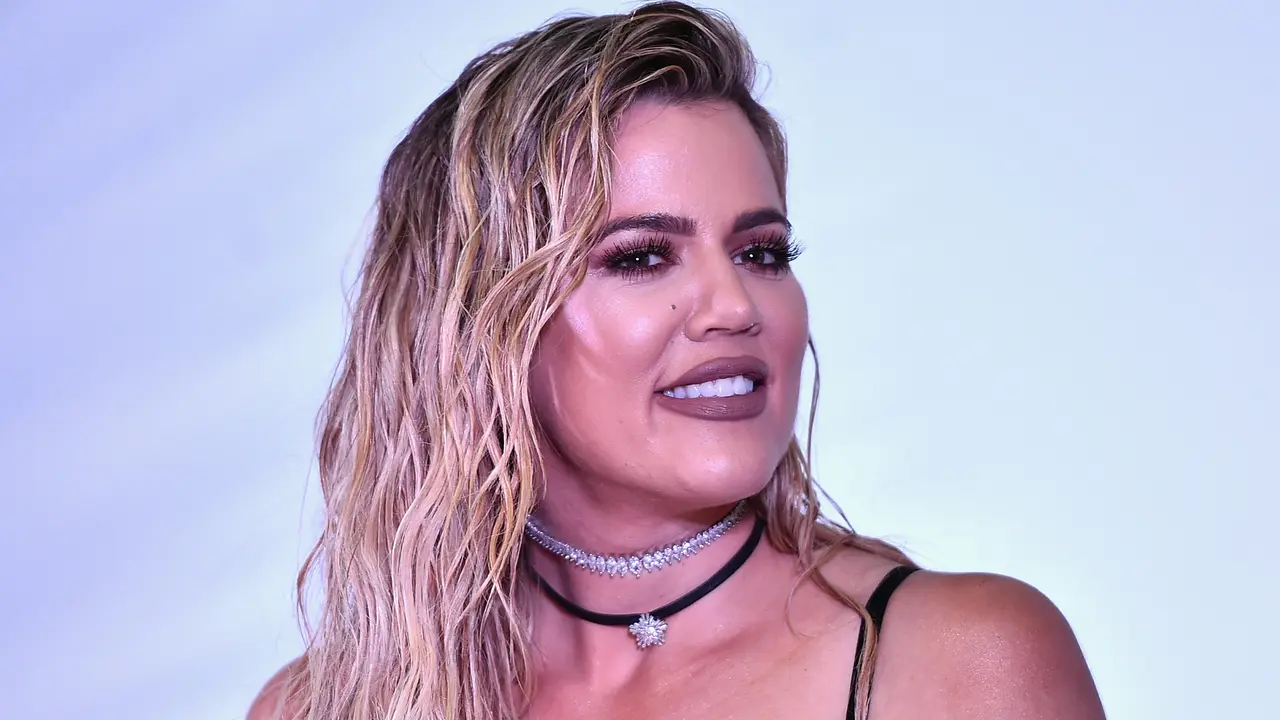 [Bintang] Khloe Kardashian