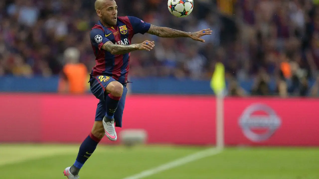 Dani Alves- Liga Champions