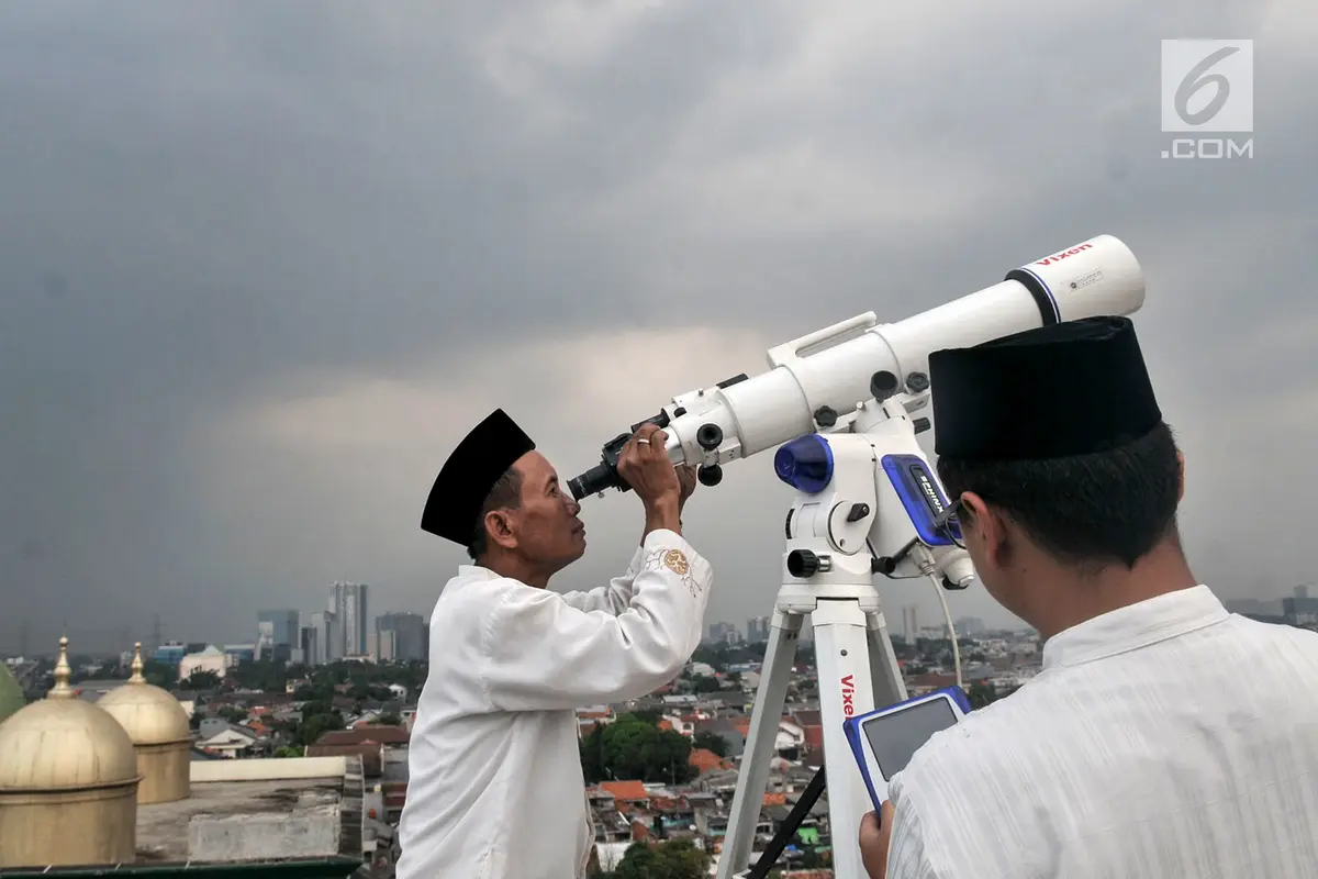 Tim Hisab Rukyat Jakarta Memantau Hilal Satu Ramadan