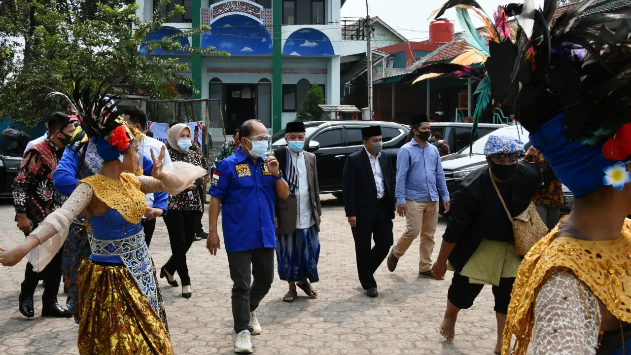 Pandemi Covid-19 Belum Usai, Syarief Hasan Ajak Masyarakat Taat Protokol Kesehatan