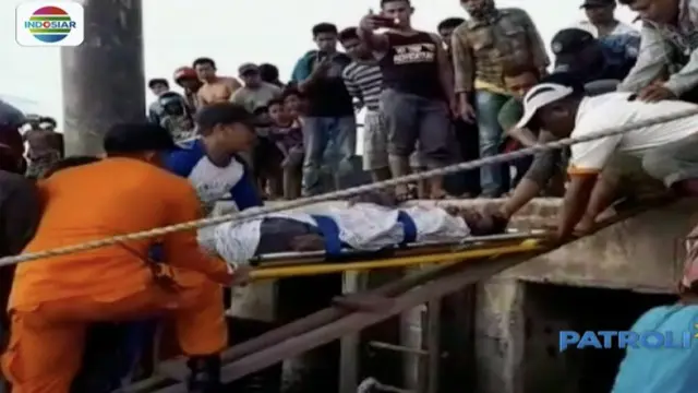 Diangkut menggunakan rubber boat dan dikawal speed boat Lantamal Tarakan, korban dibawa menuju Pelabuhan Malundung Tarakan untuk dievakuasi