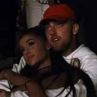 Ledakan bom yang terjadi dikonser Ariana Grande beberapa waktu lalu sempat membuat dirinya sangat terpukul. Ia pun tak bisa berkata-kata setelah mengetahui ledakan yang memakan korban. (Instagram/arianagrande)
