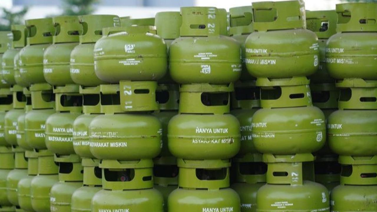 Bahlil Blak-Blakan Polemik Gas 3 Kg: Subsidi Negara Berpotensi Tak Tepat Sasaran hingga Rp26 Triliun