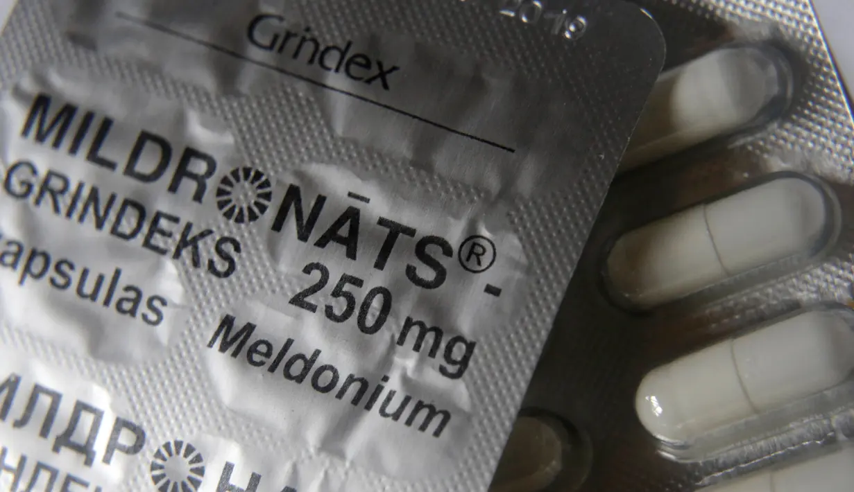 Obat jenis Mildronate (Meldonium) di sebuah apotek di Saulkrasti, Latvia, Rabu (9/3/2016). Petenis papan atas dunia, Maria Sharapova gagal dalam tes doping di Australia Terbuka, Januari lalu karena positif mengonsumsi meldonium. (REUTERS/Ints Kalnins)