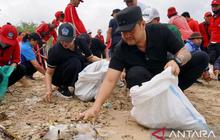 Pemkab Badung Gencarkan Aksi Bersih Pantai Kedonganan, Wujudkan Pesisir Lestari