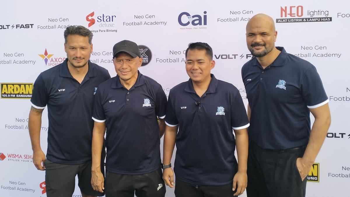Dihadiri Langsung Sergio van Dijk dan Raphael Maitimo, Neo Gen Football Academy Resmi Diluncurkan