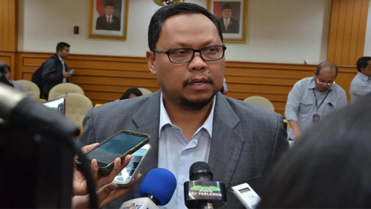 Pansus DPR Sepakat Tambah Komisioner KPU dan Bawaslu