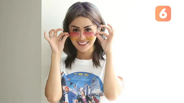 [Bintang] Selvi Kitty