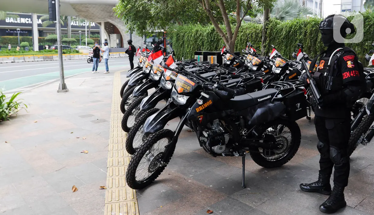 Kapolri menyatakan perlu sinergitas dan soliditas dari seluruh unsur terkait agar pengamanan VVIP dapat berjalan dengan baik. (Liputan6.com/Herman Zakharia)