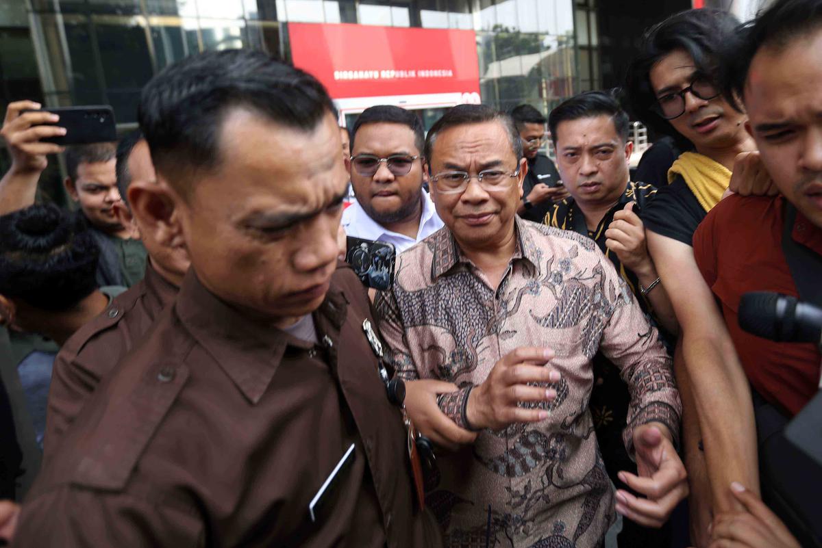 FOTO: Bupati Pati Sudewo Kembali Diperiksa KPK Terkait Dugaan Kasus Korupsi Jalur Kereta