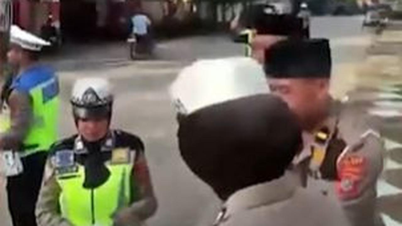 Seperti dalam unggahan akun TikTok @bangsaonline belum lama ini yang mendadak viral.