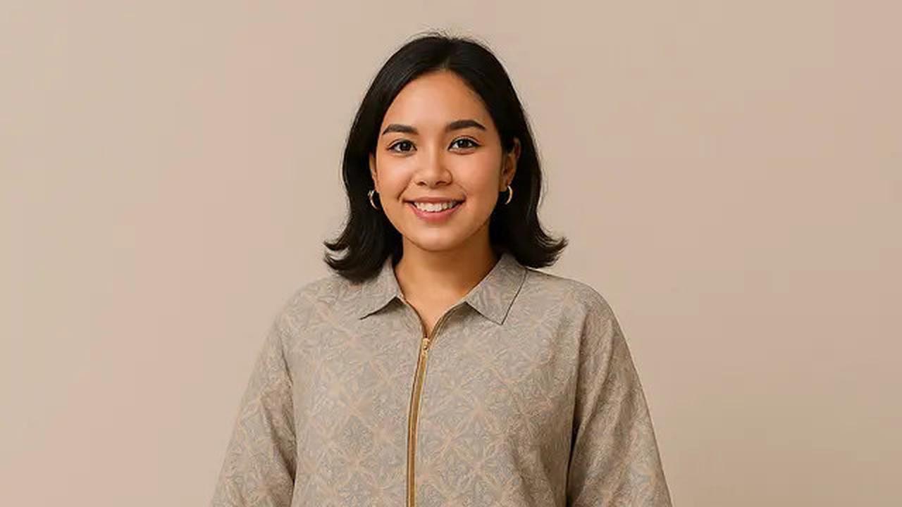 7 Inspirasi Model Tunik Batik Resleting Depan Terbaru, Cocok untuk Acara Formal hingga Kasual