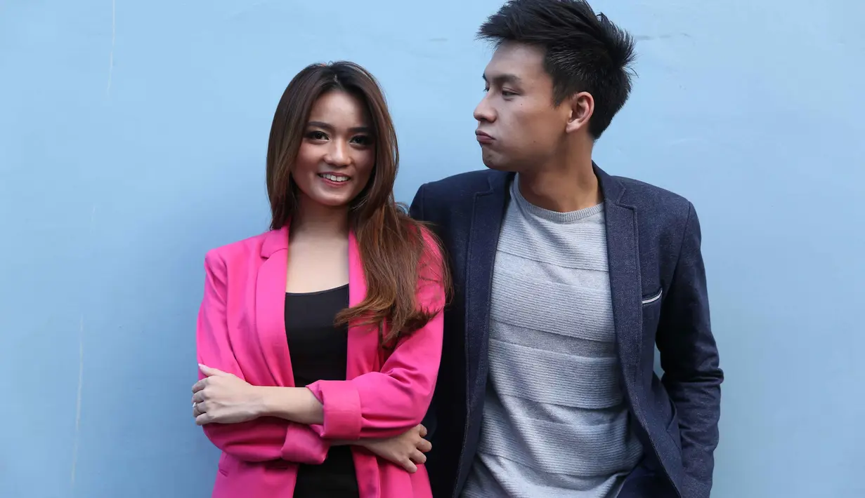 "Deg-degan sih sudah semakin dekat, tapi jadi makin enggak sabaran juga," ujar Fendy Chow di kawasan Kapten Tendean, Jakarta Selatan, Selasa (6/6/2017). (Nurwahyunan/Bintang.com)