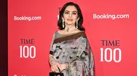 Nita Ambani Pamer Kalung Permata Berlian Langka Seberat 101 Karat di Gala Time100