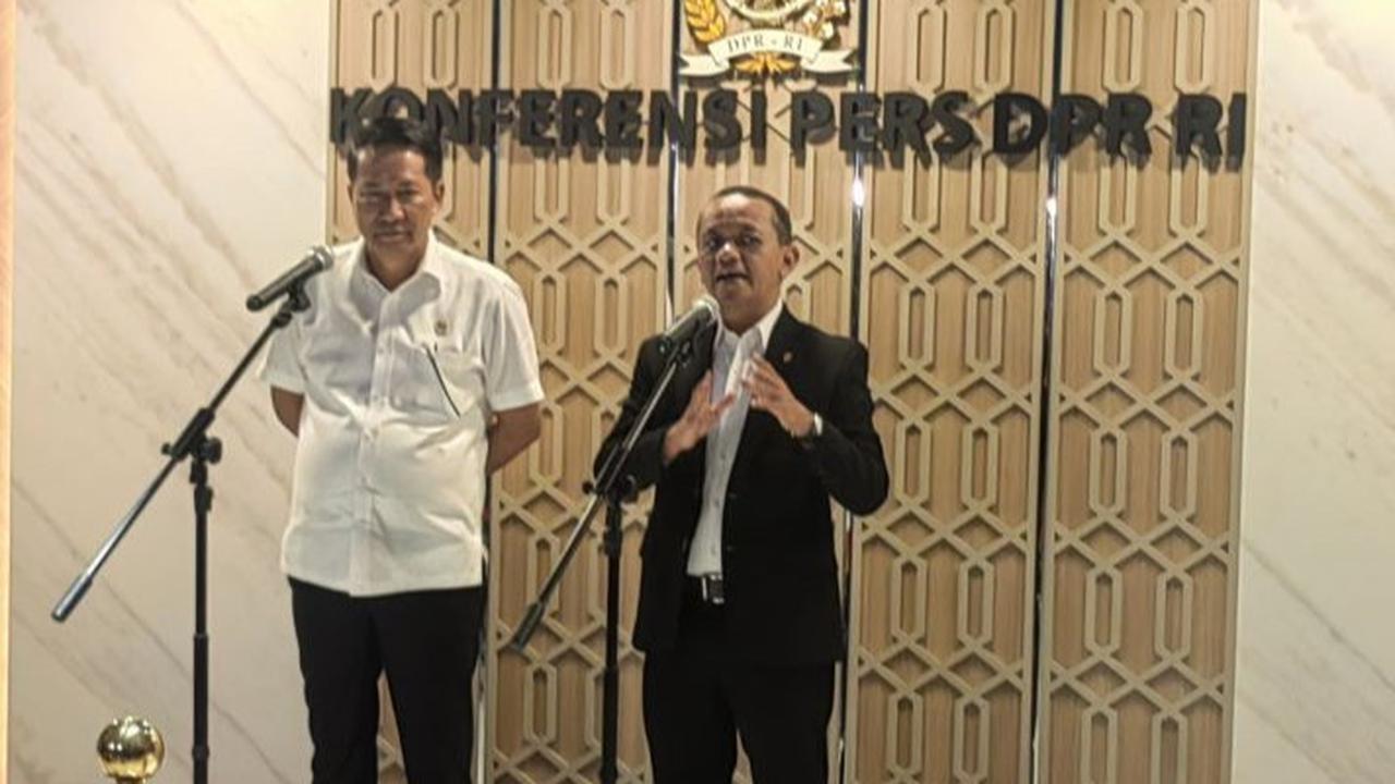 TOP NEWS: Tertunduk Bahlil Salim ke Jokowi Depan Prabowo | Viral "Ndasmu", Prabowo Luapkan Emosi