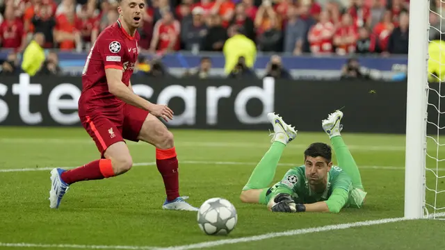 Foto: Penyelamatan-penyelamatan Super Thibaut Courtois saat Final Liga Champions, Bikin Mo Salah dan Kolega Frustasi