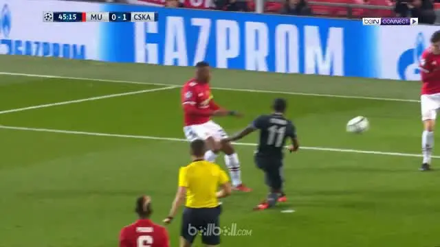 Video highlights Liga Champions antara Manchester United Vs CSKA Moskow yang berakhir dengan skor 2-1. This video is presented by Ballball.