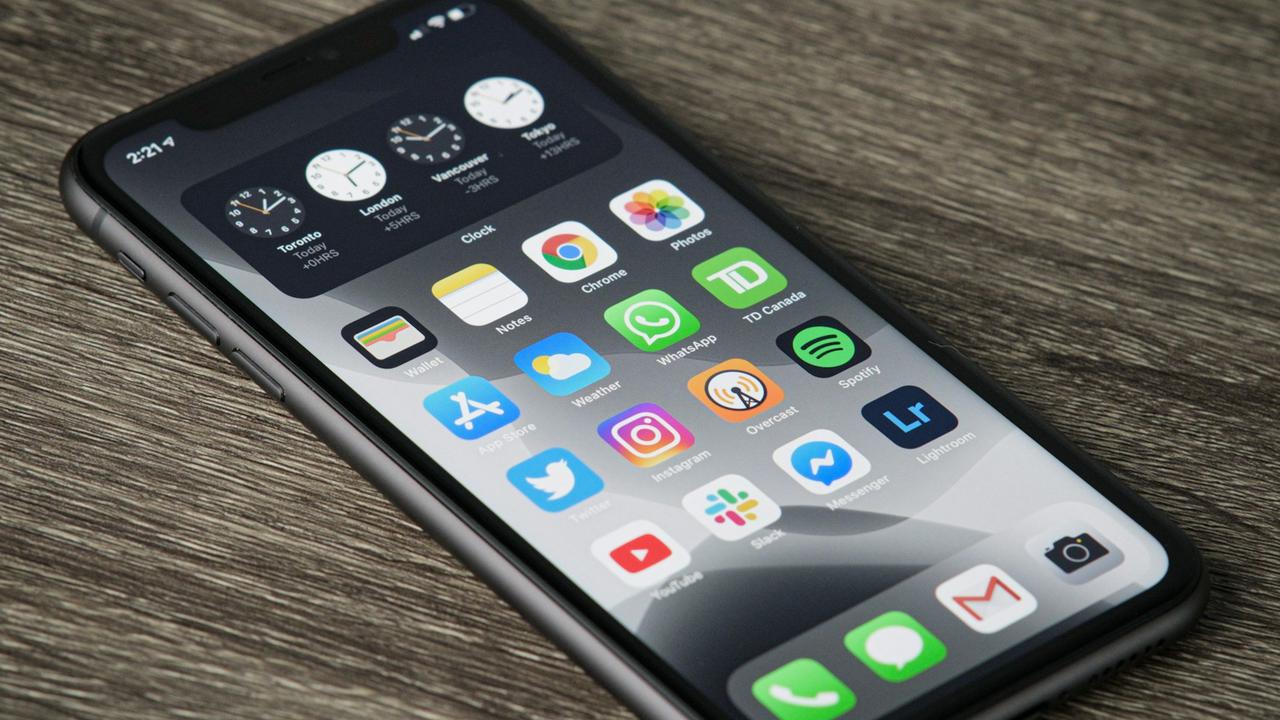 Harga iPhone 12 Kini Telah Mengalami Penurunan Signifikan Setelah Peluncuran Seri 16, Pembaruan Per April 2025