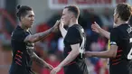Pemain Liverpool, Roberto Firmino merayakan gol bersama rekan-rekannya saat melawan Fleetwood Town pada laga uji coba di Stadion Highbury, (13/7/2016). (Action Images via Reuters/Ed Sykes)