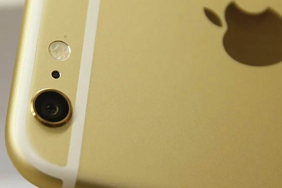  iPhone 6S Meluncur Agustus 2015?
