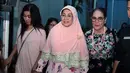 Meskipun bisa dikatakan sudah pasti soal rencana pernikahan itu, namun aktris senior ini mengaku persiapannya biasa saja dan ia meminta untuk didoakan saja. Untuk tanggal pun, Nani masih enggan memberi tahu. (Deki Prayoga/Bintang.com)