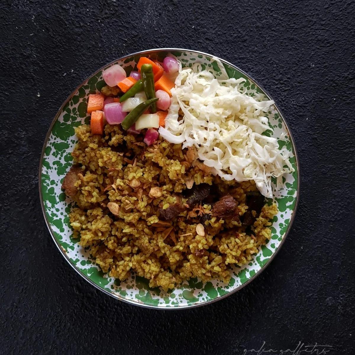 Tips Menyajikan Nasi Goreng Kambing ala Kaki Lima yang Lezat di Rumah