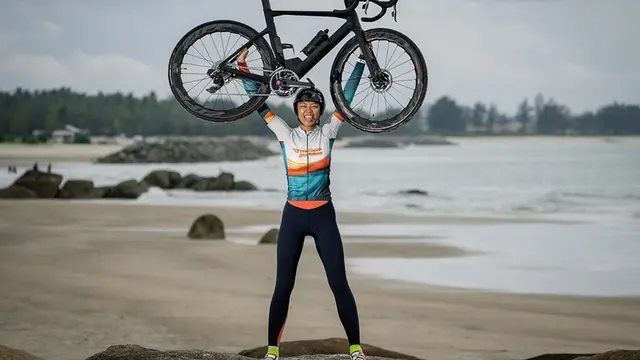 Kelly Tandiono