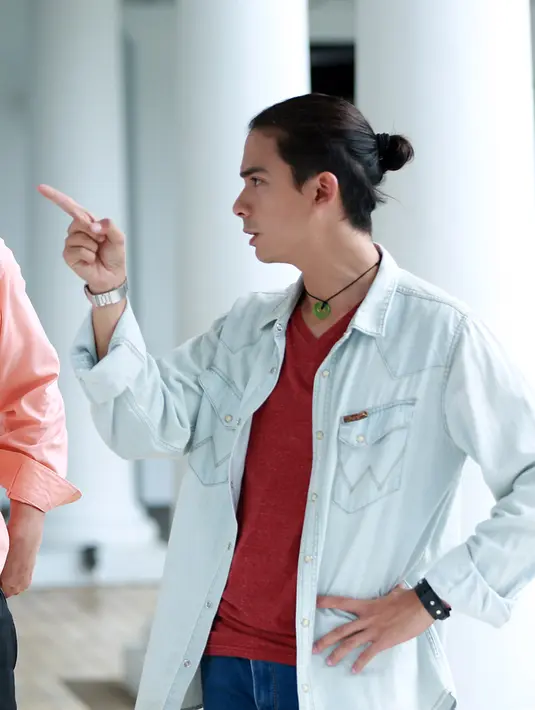 Dalam mendalami karakter Mansyur yang pemalas, Lionil merasa harus bisa membedakan yang mana Mansyur dan yang mana Lionil asli. Hal itu agar bisa mengetahui siapa yang bergerak di dalam dirinya. (Deki Prayoga/Bintang.com)