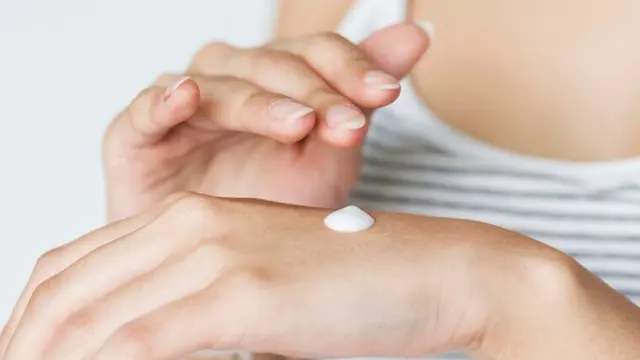 Menggunakan Pelembap