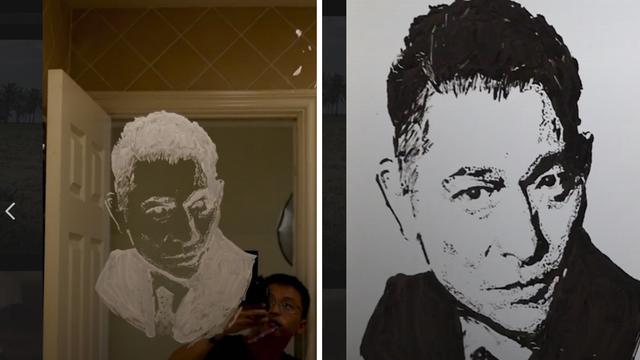 Lukisan Pasta Gigi di Cermin