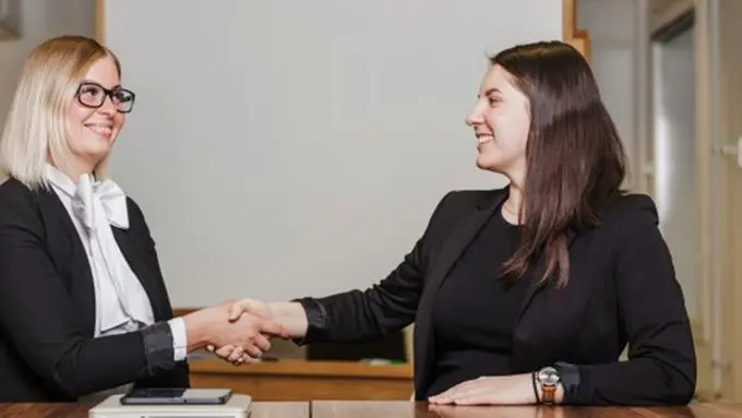 Karir/ Copyright : freepik.com