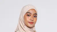 6 Model Gamis Motif Bunga Kecil yang Lagi Ngetren, Kekinian dan Ringan Dipakai