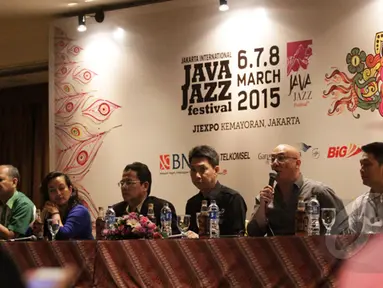 Konferensi pers Java Jazz Festival 2015 di Jakarta, Rabu (4/3). Festival ber tema "Exploring Indonesia" tersebut akan menampilkan sejumlah artis Internasional dan Nasional. (Liputan6.com/Faizal Fanani)