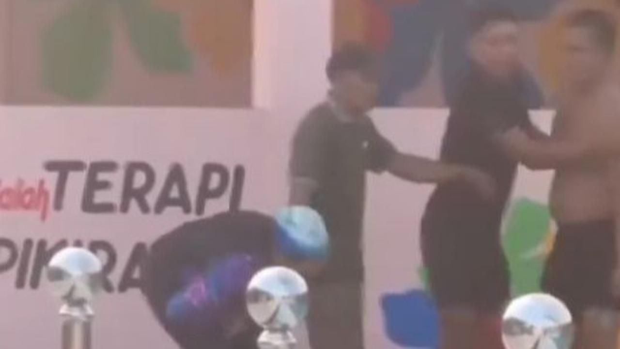 Polisi Tangkap Pria Penendang Alat Vital Guru Renang Perempuan di Asahan