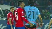 Hasil tayangan ulang konflik Edinson Cavani dan Gonzalo Jara. (Fox Sports)