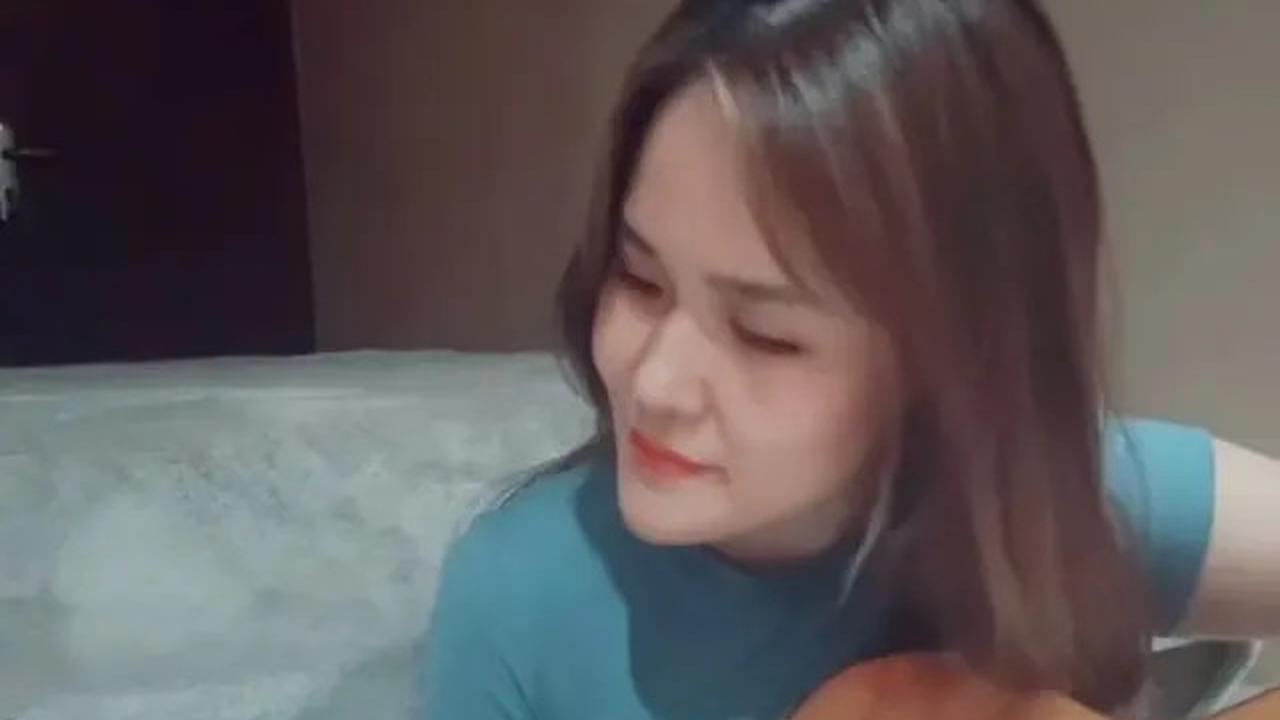 7 Potret Terbaru Jessica Wongso Mulai Pakai Sosmed, Didoakan Jadi Penyanyi