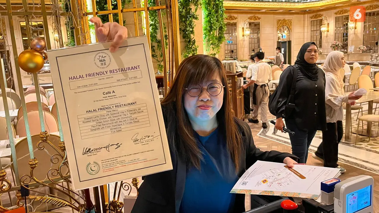 Hotel Alexandra di Hong Kong memiliki restoran yaitu Cafe A yang sudah tersertifikasi halal