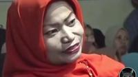 Mey santriwati Sabilu Taubah Gus Iqdam yang kini dapat dekengane pusat. (tangkap layar)