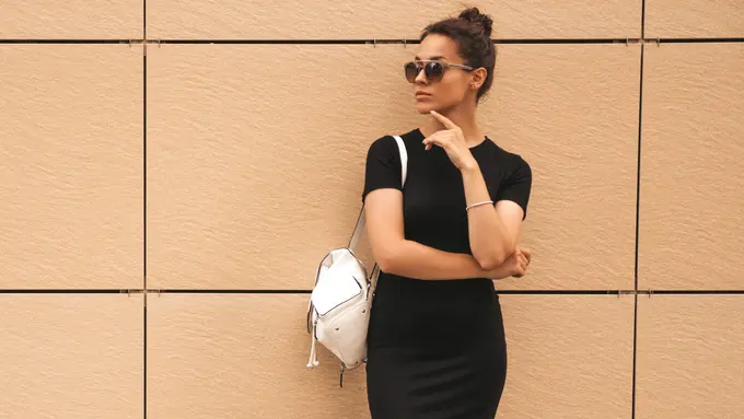 wanita november tidak dihargai