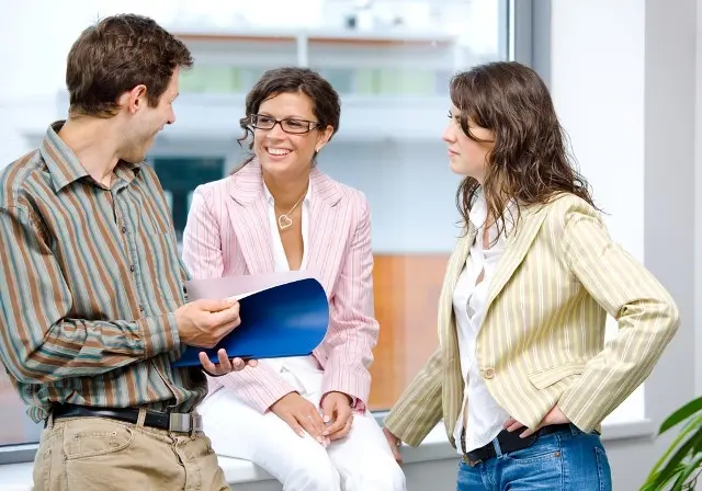 Menikah bukan berarti akhir dari sebuah karir