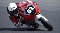 Momen Fadillah Arbi Aditama menjalani debut musim keduanya di FIM JuniorGP (kejuaraan dunia junior Moto3) yang digelar di Circuito do Estoril, Portugal, Minggu (7/5/2023) dengan raihan poin penting. (Dokumentasi Astra Honda Motor)