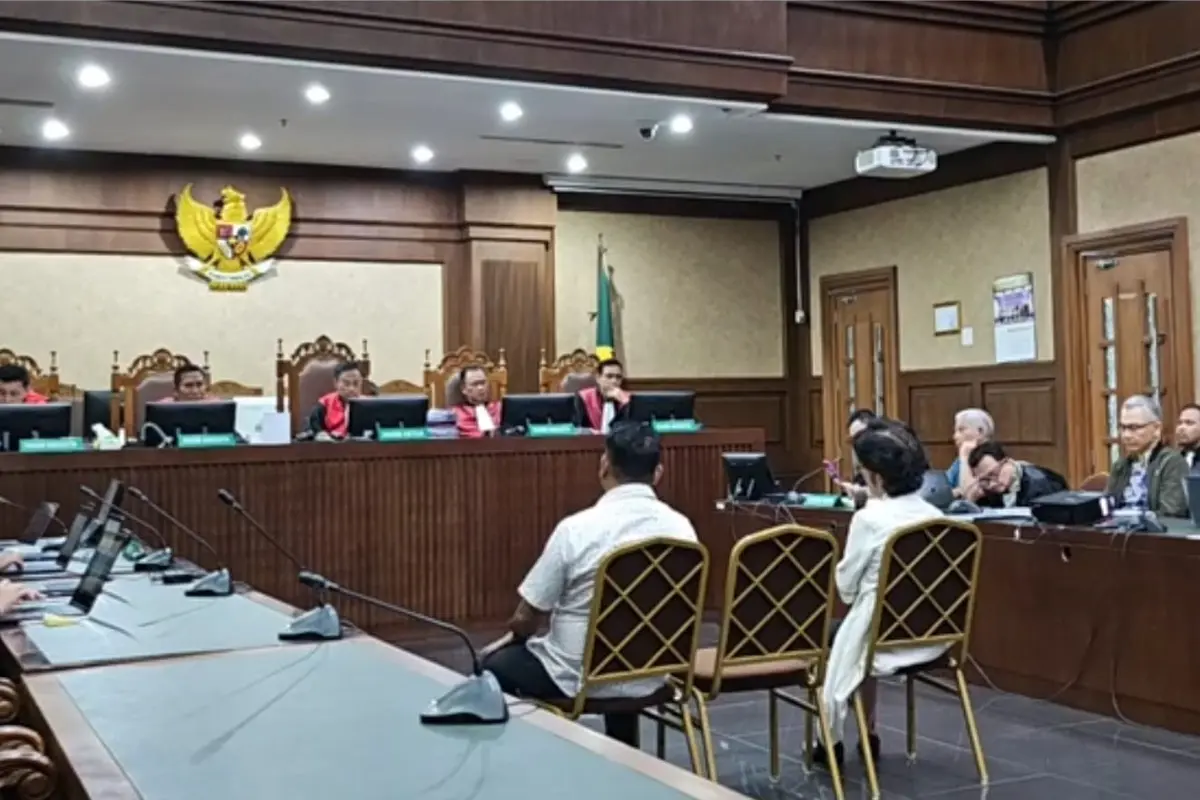 Sidang kasus dugaan korupsi timah dengan terdakwa Harvey Moeis, menghadirkan saksi yang nyawa anak pertamanya pernah diselamatkan oleh Harvey.