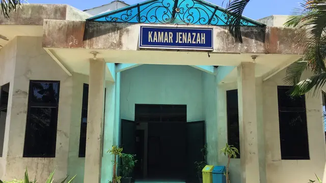 Jenazah WNA Singapura masih tertahan di Kamar Jenazah RSBP Batam. (Foto: Liputan6.com/Ajang Nurdin)