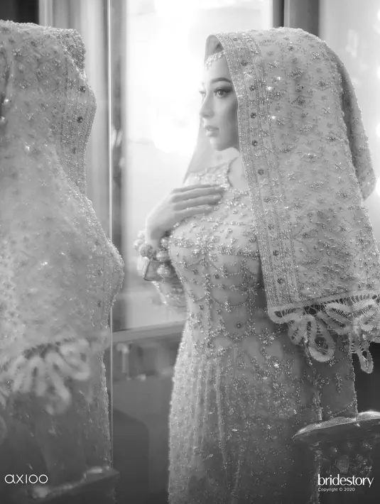 (Instagram/thebridestory)