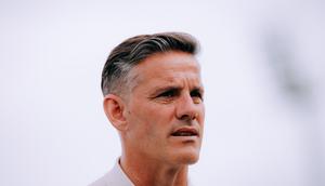 Pelatih Timnas Indonesia, John Herdman, berkunjung ke Bali United Training Center, di Gianyar, Bali, Rabu sore (28/1/2026). (Media Bali United)