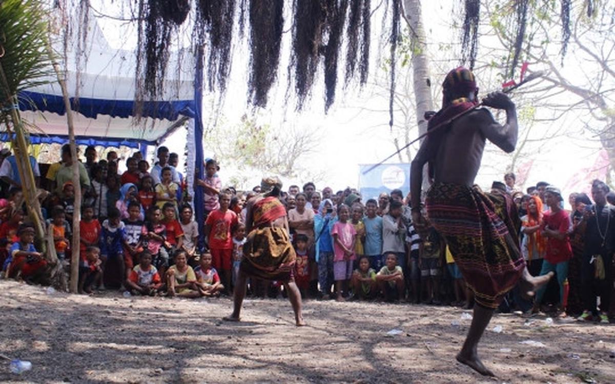 Kementerian Pariwisata rangkul Pemkab Alor bangun wisata bahari