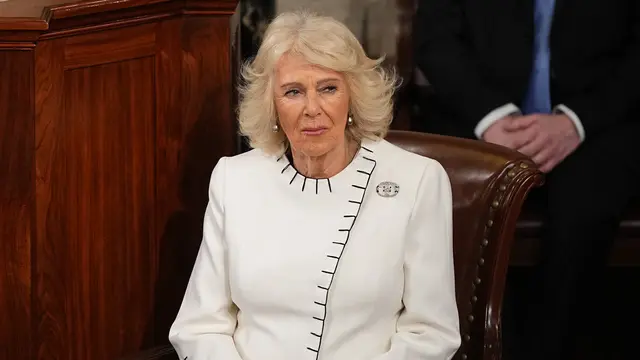 Perhiasan Antik Ratu Camilla Saat Melawat ke AS, Ada Kalung Permata Ungu Berusia 2 Abad