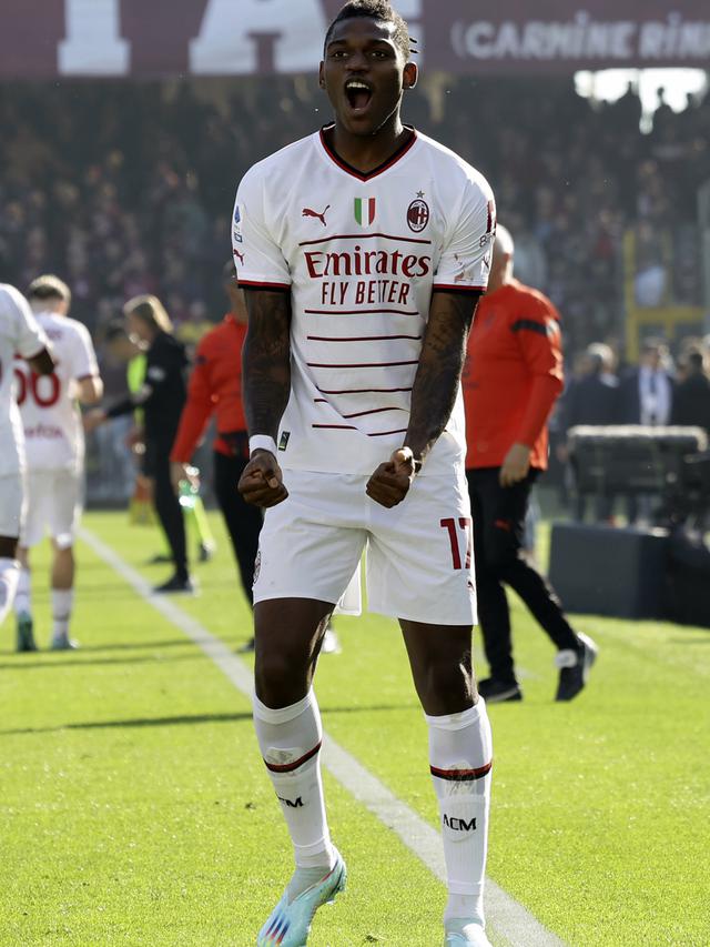 AC Milan Raih Poin Penuh di Kandang Salernitana