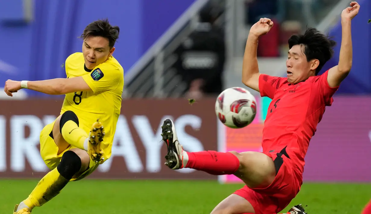 Di babak kedua, Malaysia langsung memberikan kejutan. Pemain sayap Malaysia Faisal Halim, sukses mencetak gol penyeimbang menjadi 1-1 ketika pertandingan baru berjalan enam menit. (AP Photo/Thanassis Stavrakis)