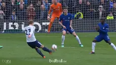Berita video gol-gol yang tercipta pada laga kemenangan Tottenham Hotspur atas Chelsea dalam lanjutan Premier League 2017-2018. This video presented by BallBall.